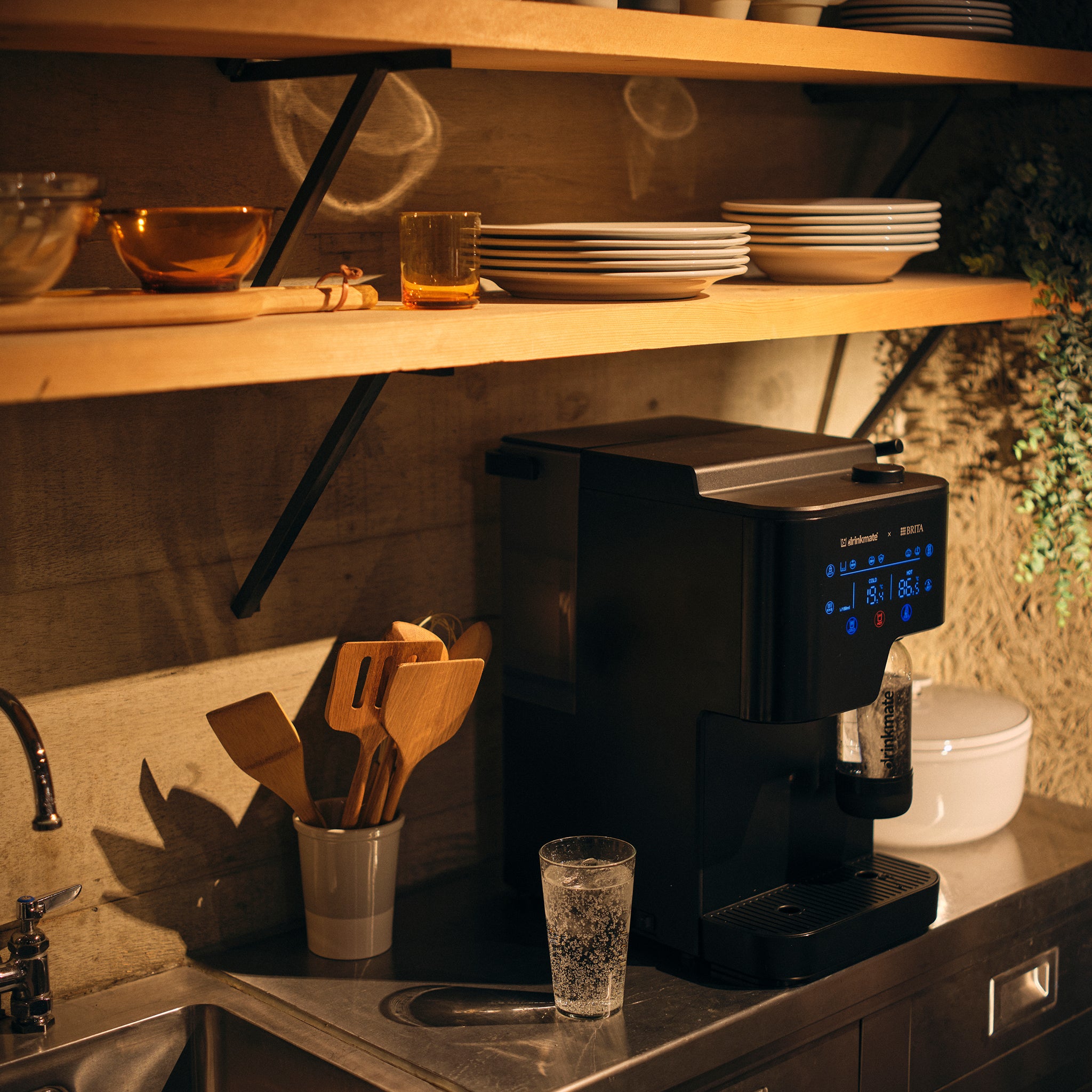 drinkmate 【drinkmate×BRITA】 多機能ウォーターサーバー drinkcube ブラック
