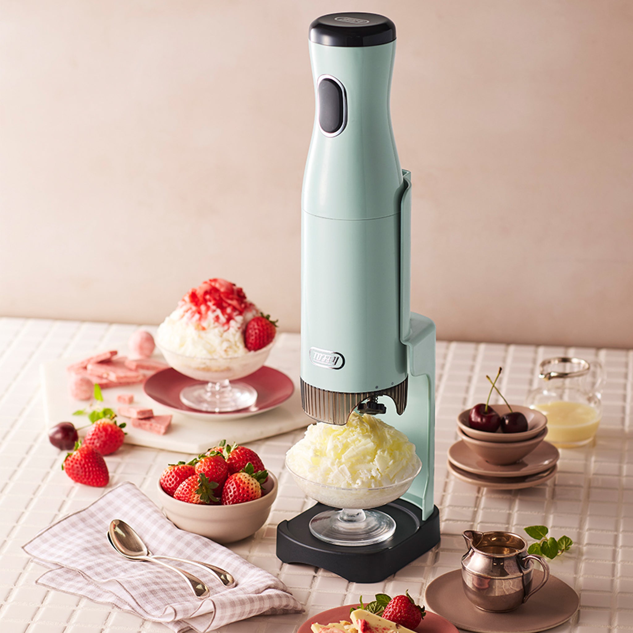 Toffy トフィー コードレスふわふわかき氷器