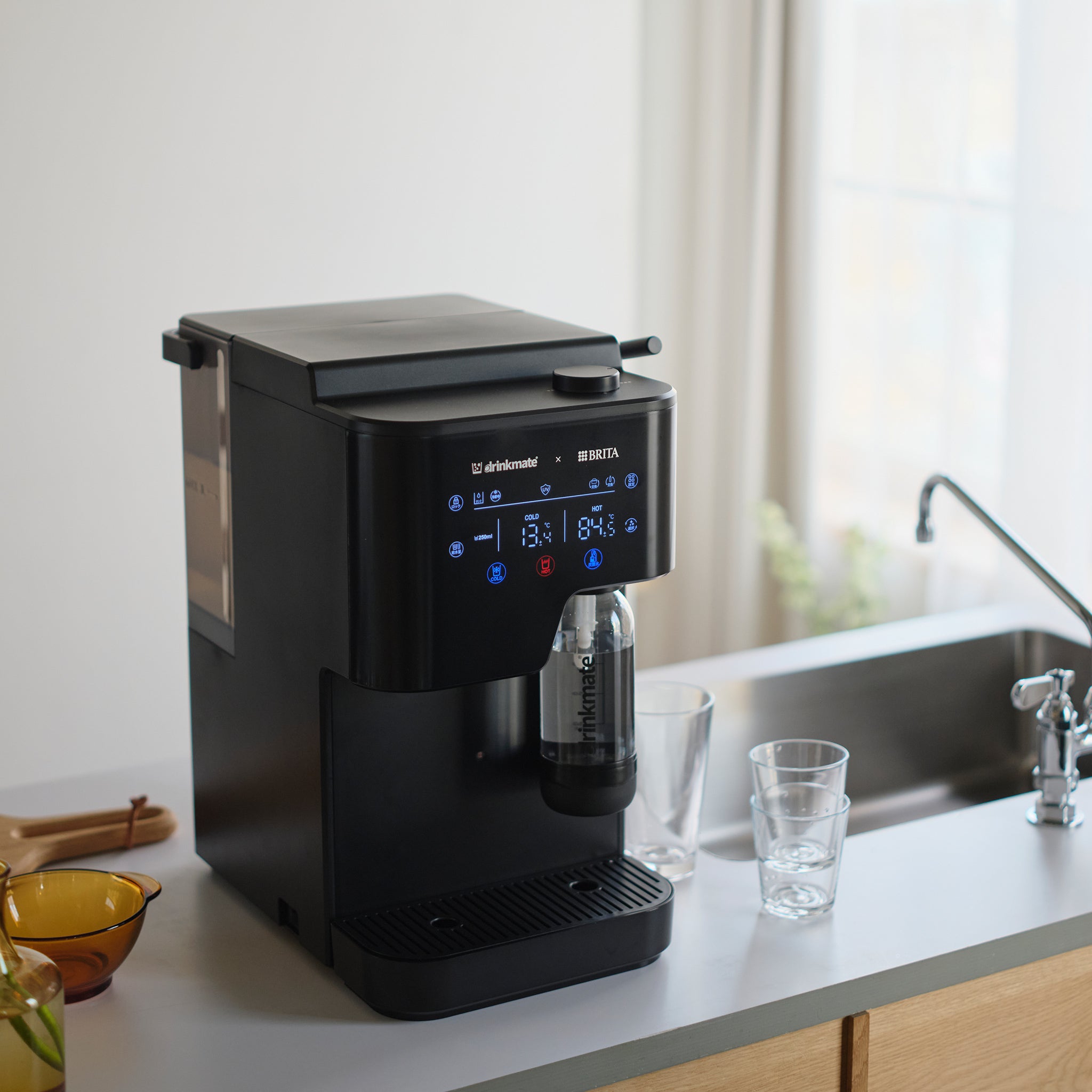 drinkmate 【drinkmate×BRITA】 多機能ウォーターサーバー drinkcube ブラック